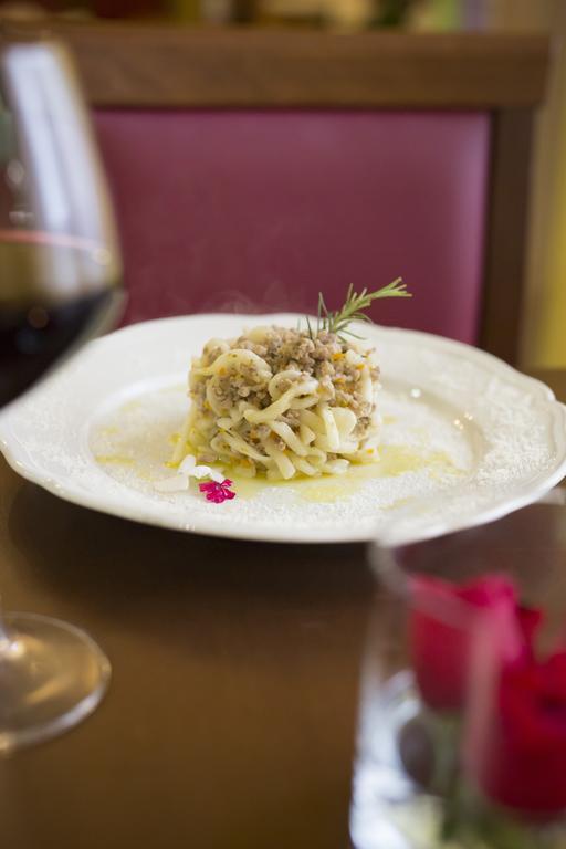 Hotel La Gustea & Cucina Sarteano